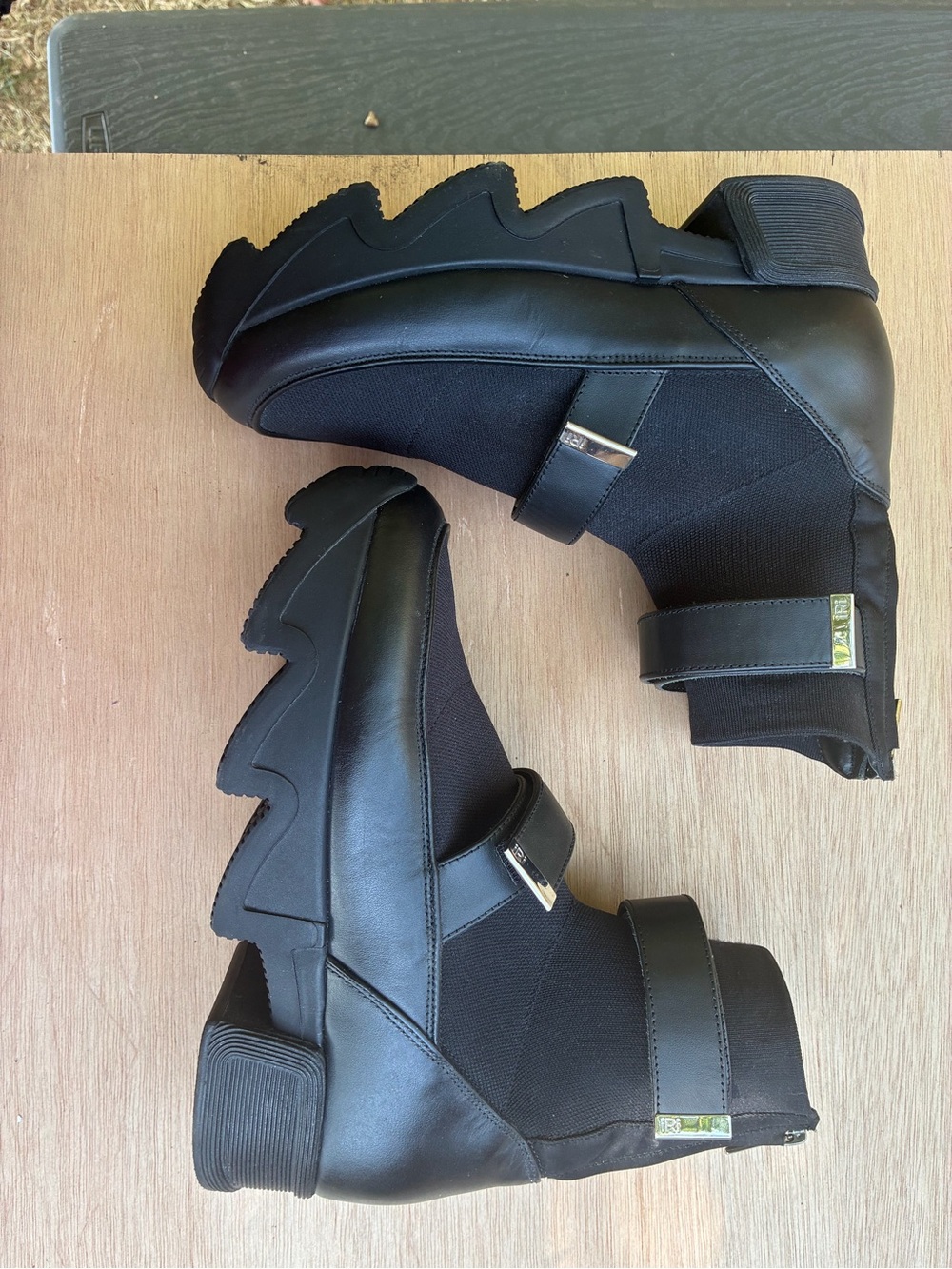 iRi NYC Black Platform Ankle Boots Size 37 | Sock Style | Made in Italy